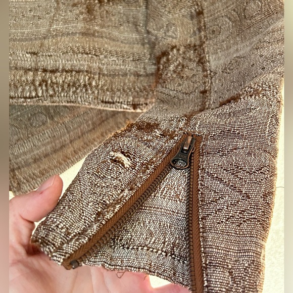 Free People Moto Style Distressed Jacquard Jacket size 0 Brown Woven Tapestry - Picture 12 of 16